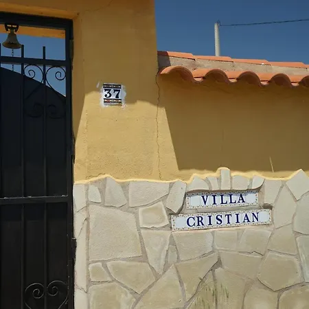 Villa Cristian El Largo